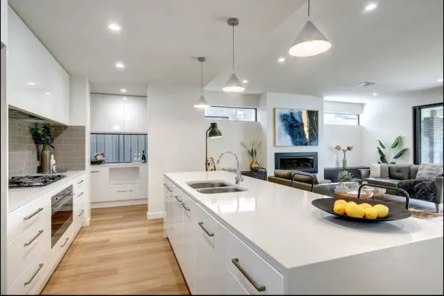 Kitchen with sink and tap: kitchen sink, kitchen tap, sink and tap, kitchen fixtures, kitchen renovation